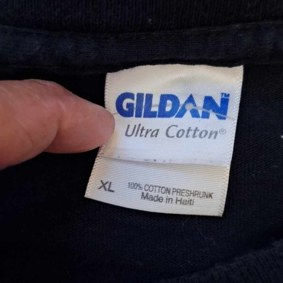 Xl t-shirt worn n washed 1 time - Picture 3 of 3